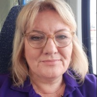 Anita McCallum Email