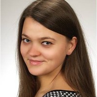 Anna Rzońca Email