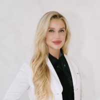 Self-employed Employee Caroline Larson's profile photo