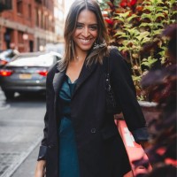 Júlia de S. Vilaça Email & Phone Number
