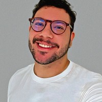 Cometa Supermercados Employee Víctor Campos's profile photo