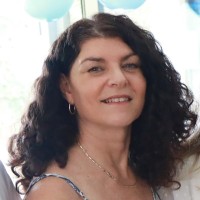 Token Employee Debbie Cohen-Abravanel's profile photo