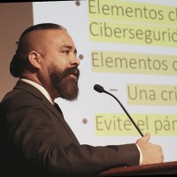 0rnitorrinco Labs Employee Freddy Grey's profile photo