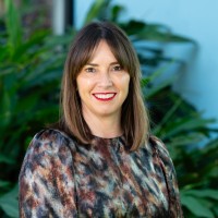 Email e telefono di Raechel Paris