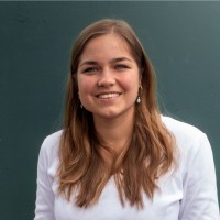Alina van Vliet Email