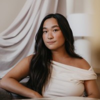 Lauren Klas Email & Phone Number