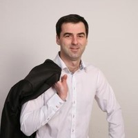 Miloš Žernovič Email