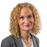 Top Candidate Search Group Employee Helene Peck's profile photo