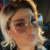 Chartered Finance Employee Elahe Ranjbar's profile photo