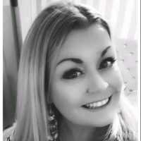 Helen Salesmanager Email