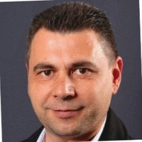 Elvis Bezanoski Email