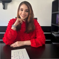 Daryene Veronez Email