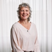 Anna Walton Email & Phone Number