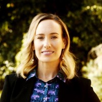 Nicole Laggner Email