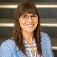 Cindy Perry Email & Phone Number