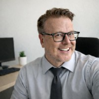 Email e telefono di Kay-Uwe Clemens