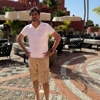 Logit One NV Employee Vasu Suram's profile photo