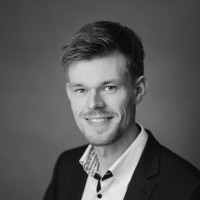 Henning Schulz Email
