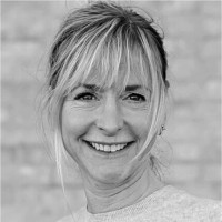 Laura Thorborg Email