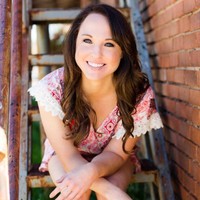 Tara Smith Email & Phone Number