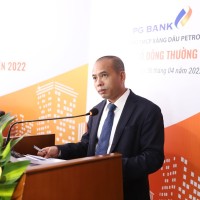 Maritime Bank Employee Hung Phi's profile photo