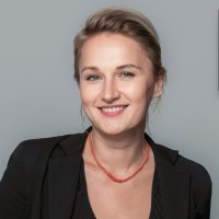 Dominika Karcz Email