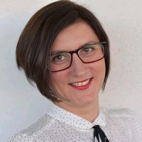 Lucia Krasková Email