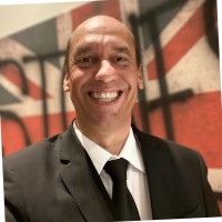 Pedro MacHado Email