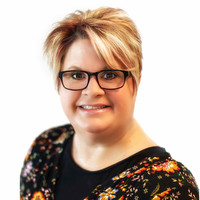 1A Auto Employee Marie Fabrizius's profile photo