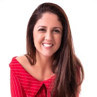 Wise Up Employee Taiane de Oliveira's profile photo