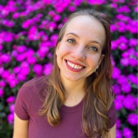 Nathália Borim Email