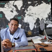 Xenos Communications Consulting, LLC Employee Luc Kuanzambi's profile photo