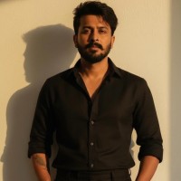 Krishan Bhatt Email