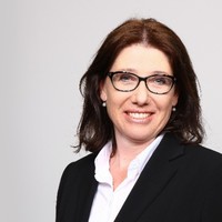 Yvonne Valentino Email