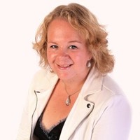 Marijke Bertels Email