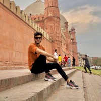 East Hire Employee Umer Jutt's profile photo