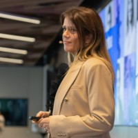 Ana Luna Romero Email