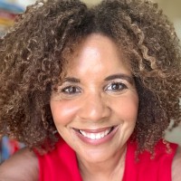 Carole Bell E-Mail & Telefonnummer