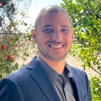 Green Check Verified Employee Zach Seiwerts's profile photo