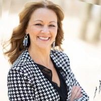 Beth Robbins Email & Phone Number
