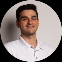 Estefan Albiero Email & Phone Number