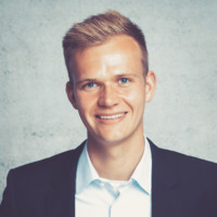 Niklas Möllers Email