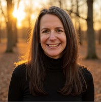 Cecilia Bloomquist Email