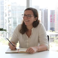 Isabel Lacerda Email