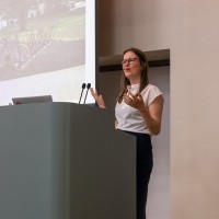Merel Vansevenant Email & Phone Number