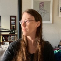 Julia Lindquist Email & Phone Number