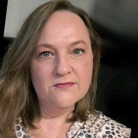 Nicole Reimann Email