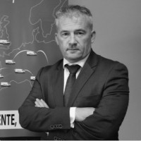 José Pérez Email & Phone Number