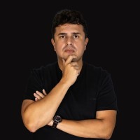 Finance Employee Márcio Barroso's profile photo
