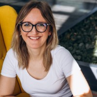 SalesTube Employee Sylwia Chmielewska-Fryze's profile photo